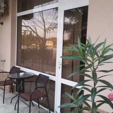 лазурен бряг 2* Cernomoreț