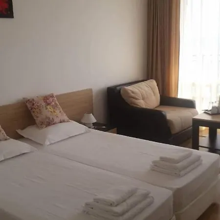 лазурен бряг Гостевой дом