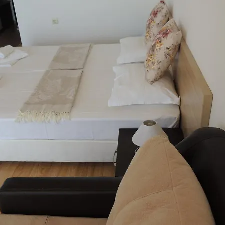 лазурен бряг Casa de hóspedes Chernomorets