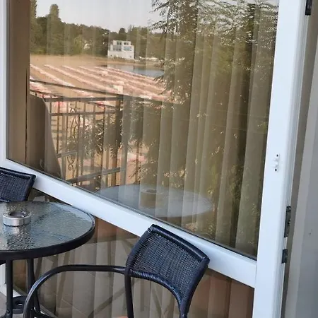 лазурен бряг Casa de hóspedes 2*