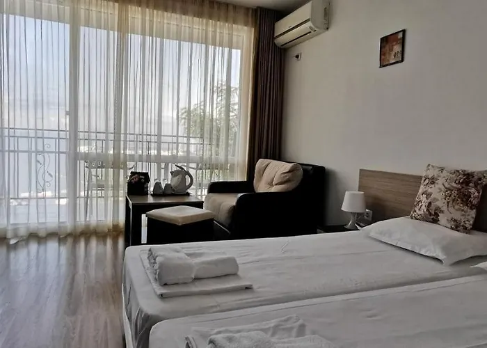 лазурен бряг Pensiune Cernomoreț